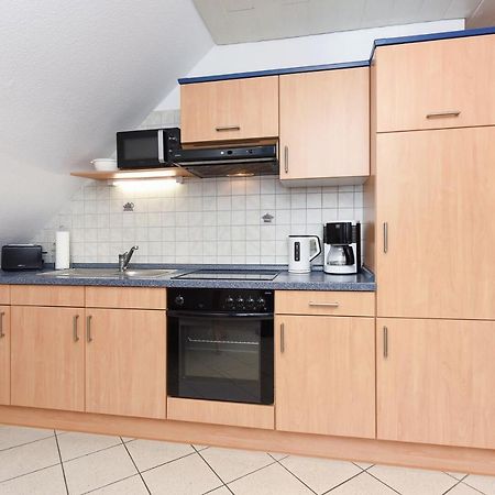 Ferienwohnung Wattgefluester Езенс Екстериор снимка